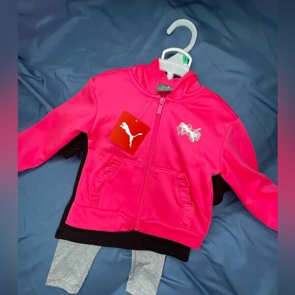Puma Vibrant Pink Jacket with Light Gray Leggings - Picture 2 of 4